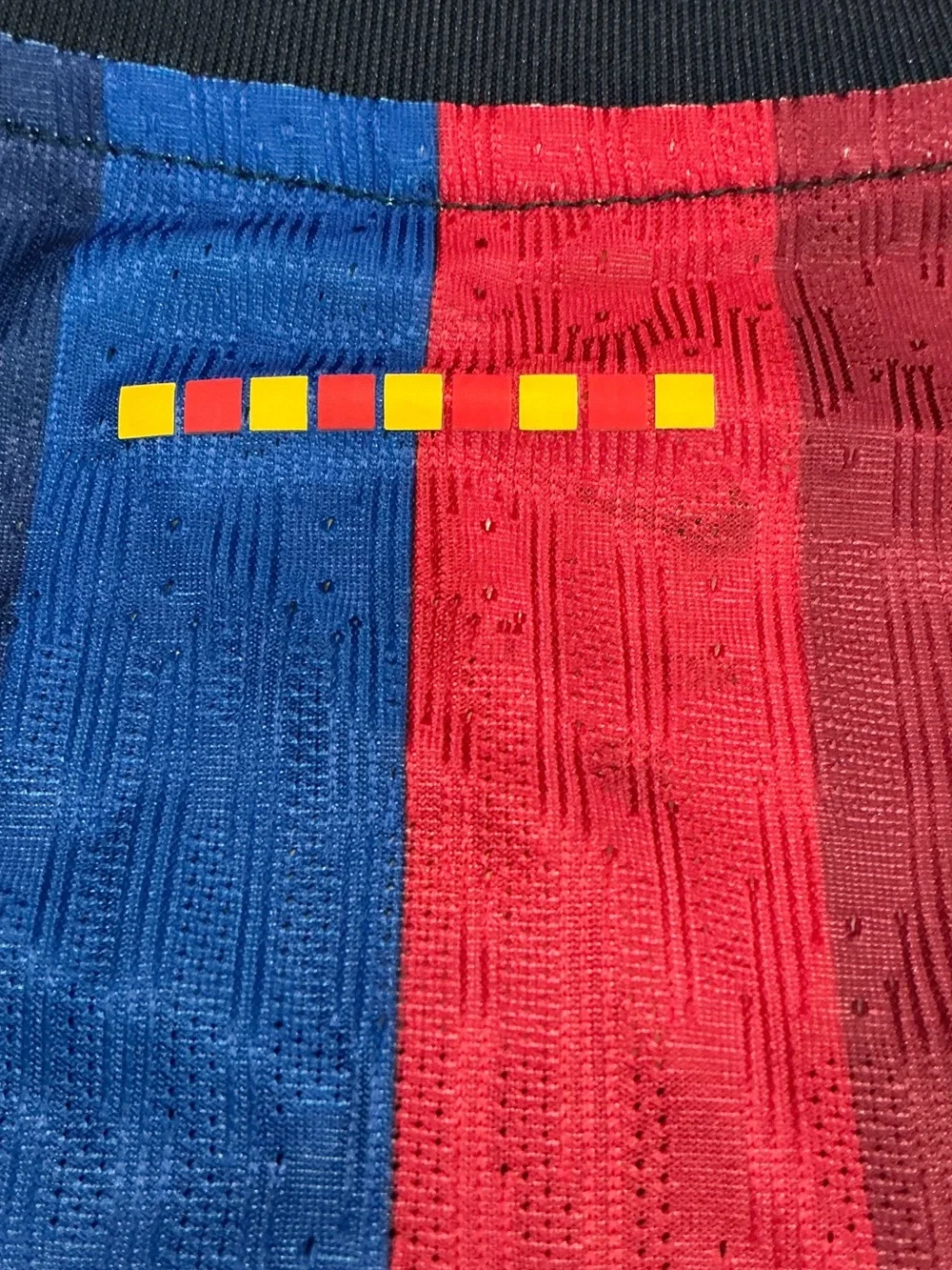 NWT FC BARCELONA 2026/27 Home Jersey Lamine Yamal #10 Player Version  Size XL - Picture 15 of 16